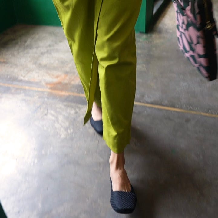Green,Clothing,Leg,Human leg,Yellow,Footwear,Ankle,Trousers,Shoe,Sportswear
