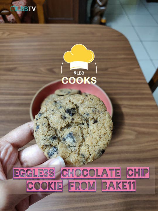 Food,Cookies and crackers,Snack,Oatmeal-raisin cookies,Cookie dough,Dish,Cookie,Chocolate chip cookie,Cuisine,Dessert